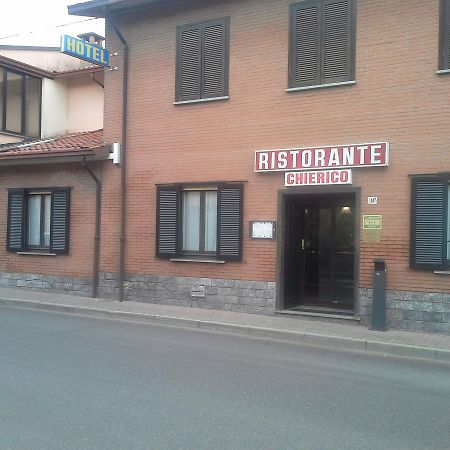 Hotel Ticino Ristorante Chierico Carbonara al Ticino Exteriör bild
